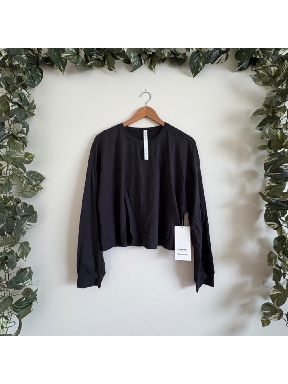 Lululemon Athletic Abrasion Resistant Training LS Shirt Black NWT Size 12